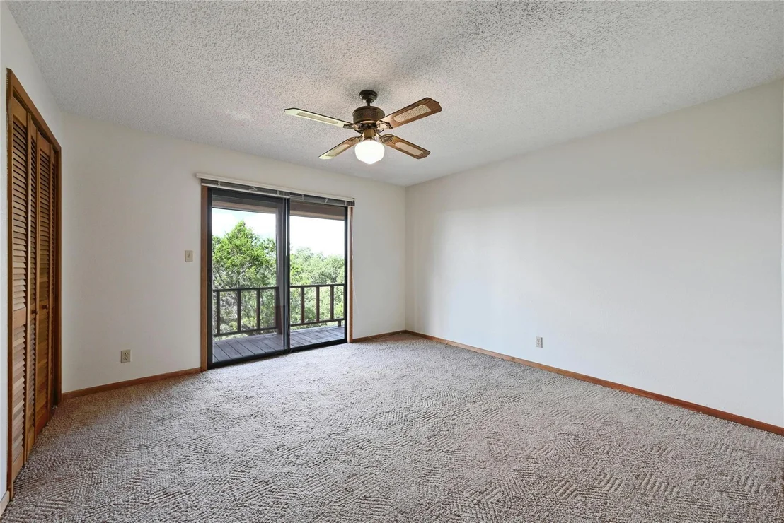 Photo of 115 Cedar Springs DR