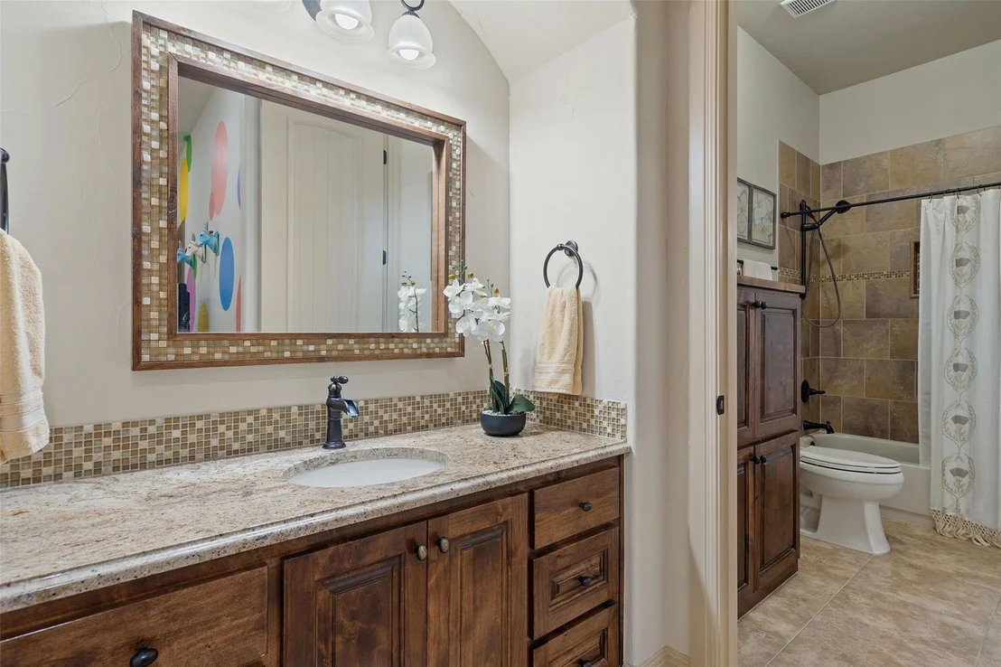 Photo of 104 Fishspear LN