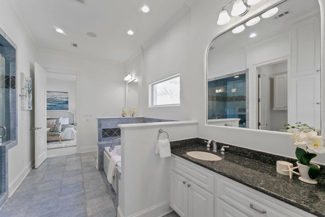Photo of 7900 W Rim DR