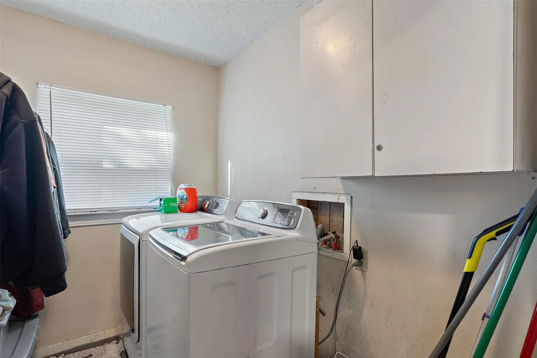 Photo of 184 Farris LN