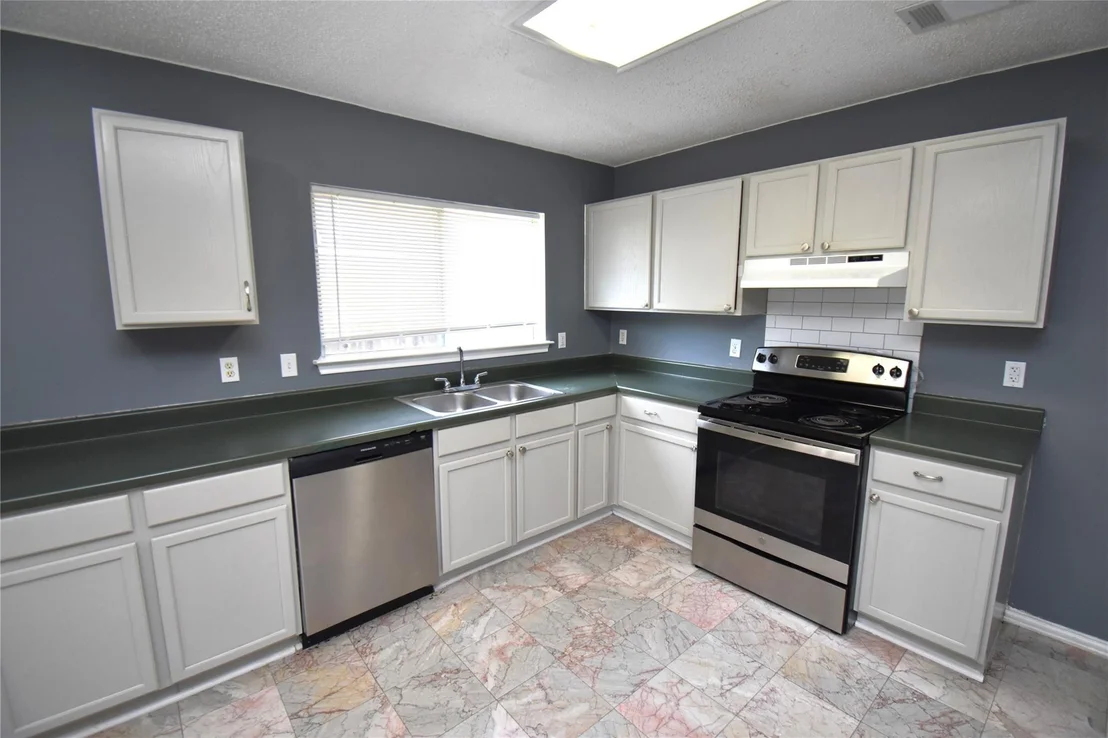 Photo of 1117 Porterfield DR
