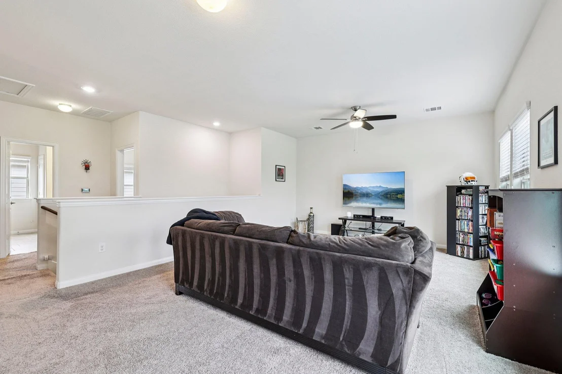 Photo of 10033 Gertrudis LOOP