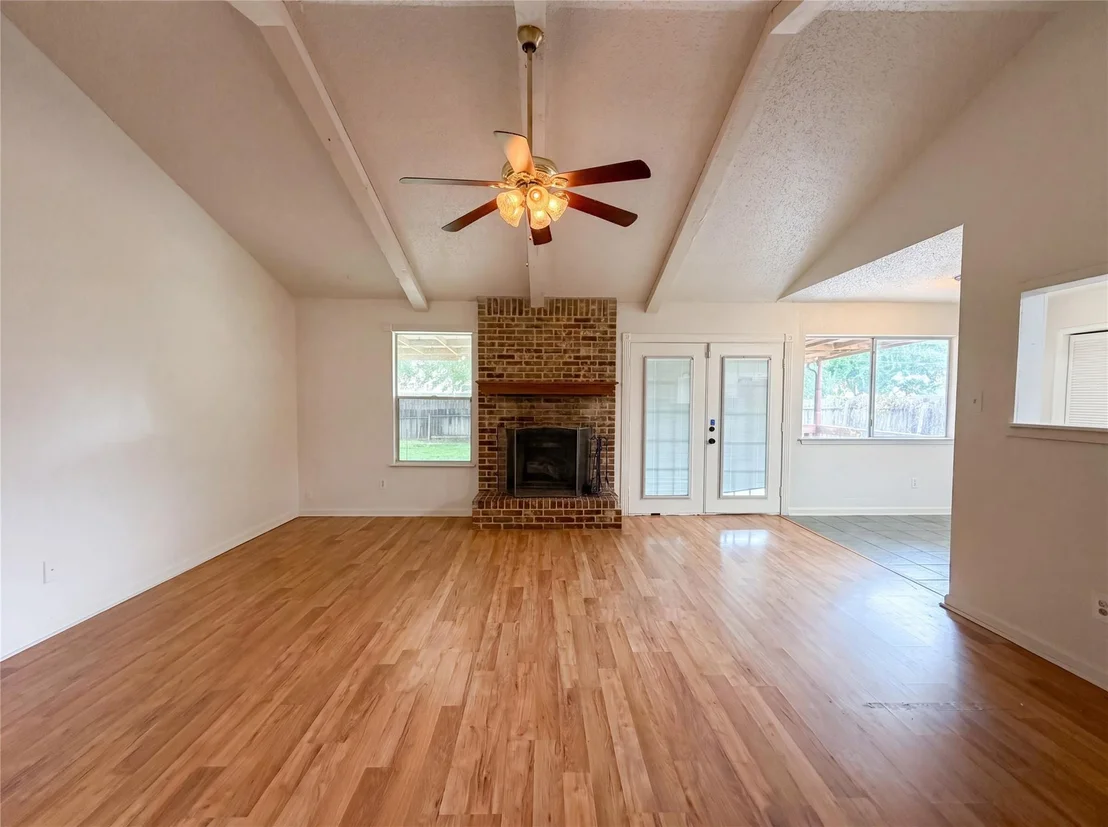 Photo of 1803 Frontier TRL