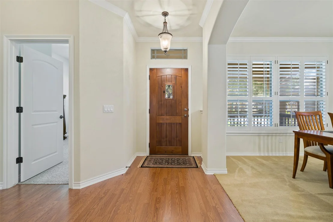 Photo of 917 Heritage Oaks BND