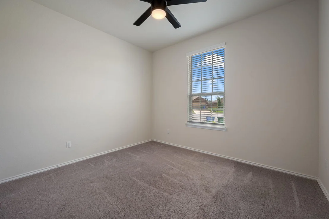 Photo of 241 Pivot DR