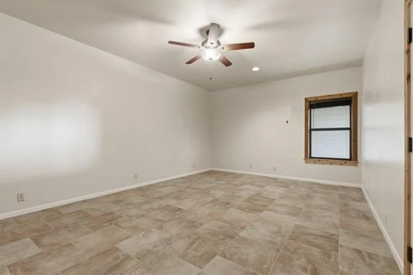 Photo of 406 Coventry RD