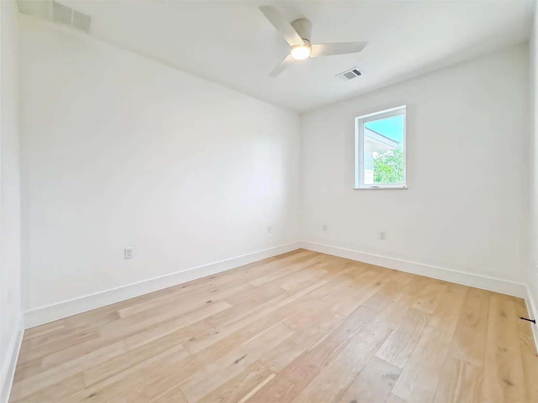 Photo of Unit B at 3614 Abbate CIR