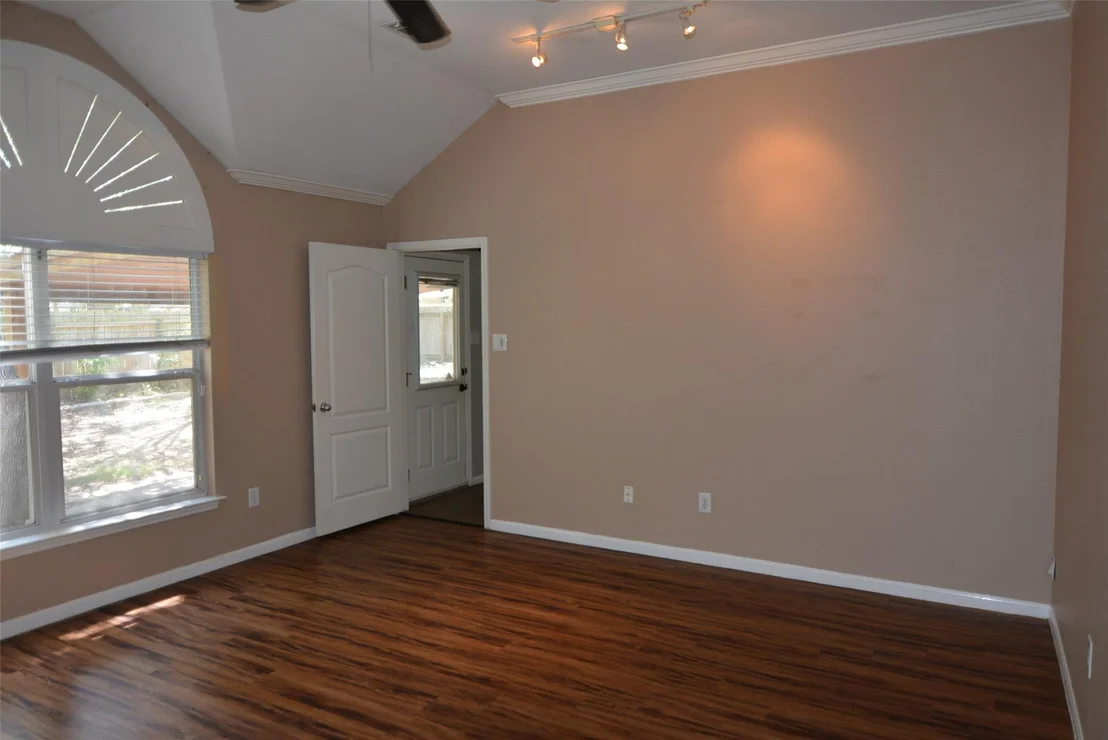 Photo of 1706 Muledeer RUN