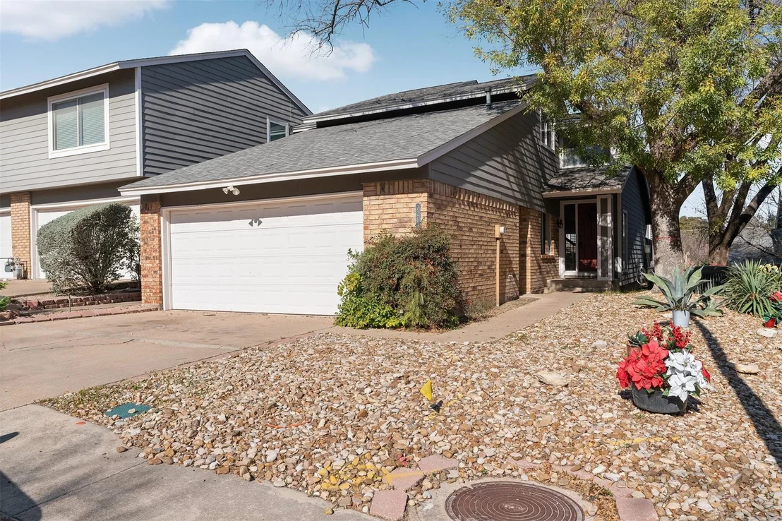 Photo of 7261 Coronado CIR
