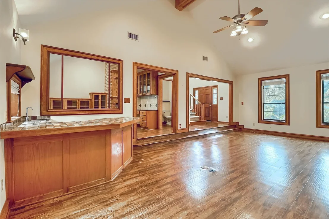 Photo of 213 Hurst Creek RD
