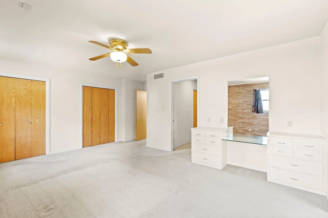 Photo of 3101 El Camino DR