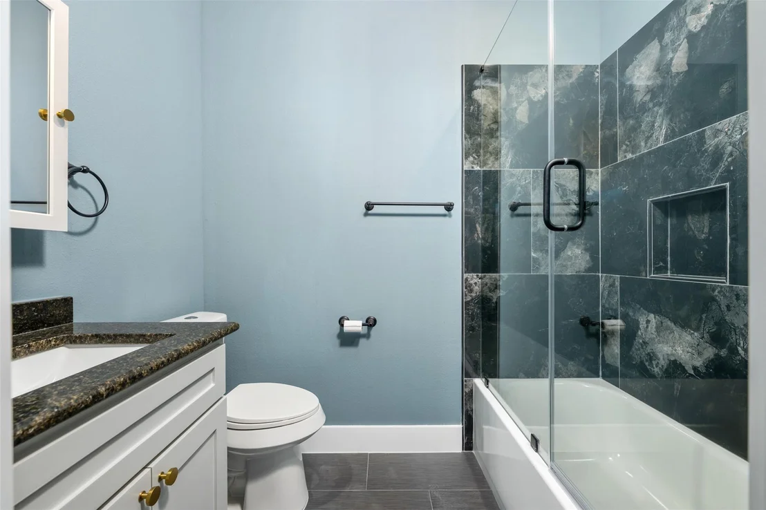 Photo of 1205 W Avenue G
