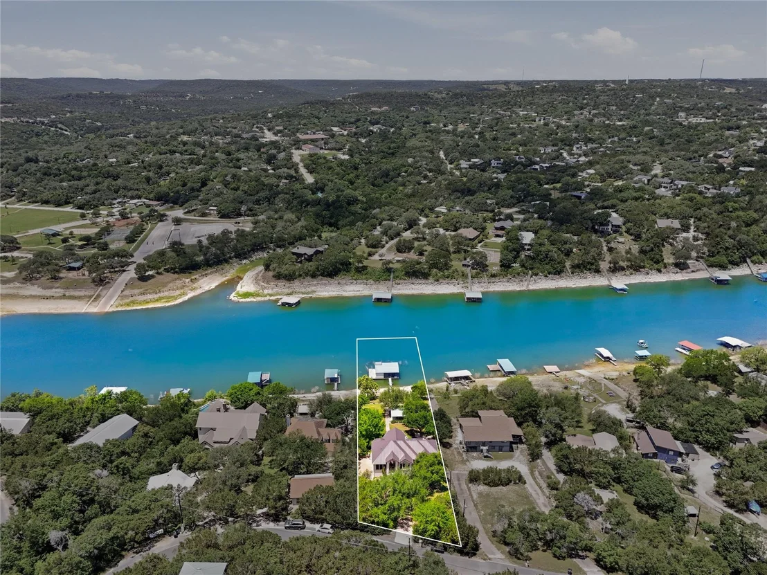 Photo of 10802 Beach RD