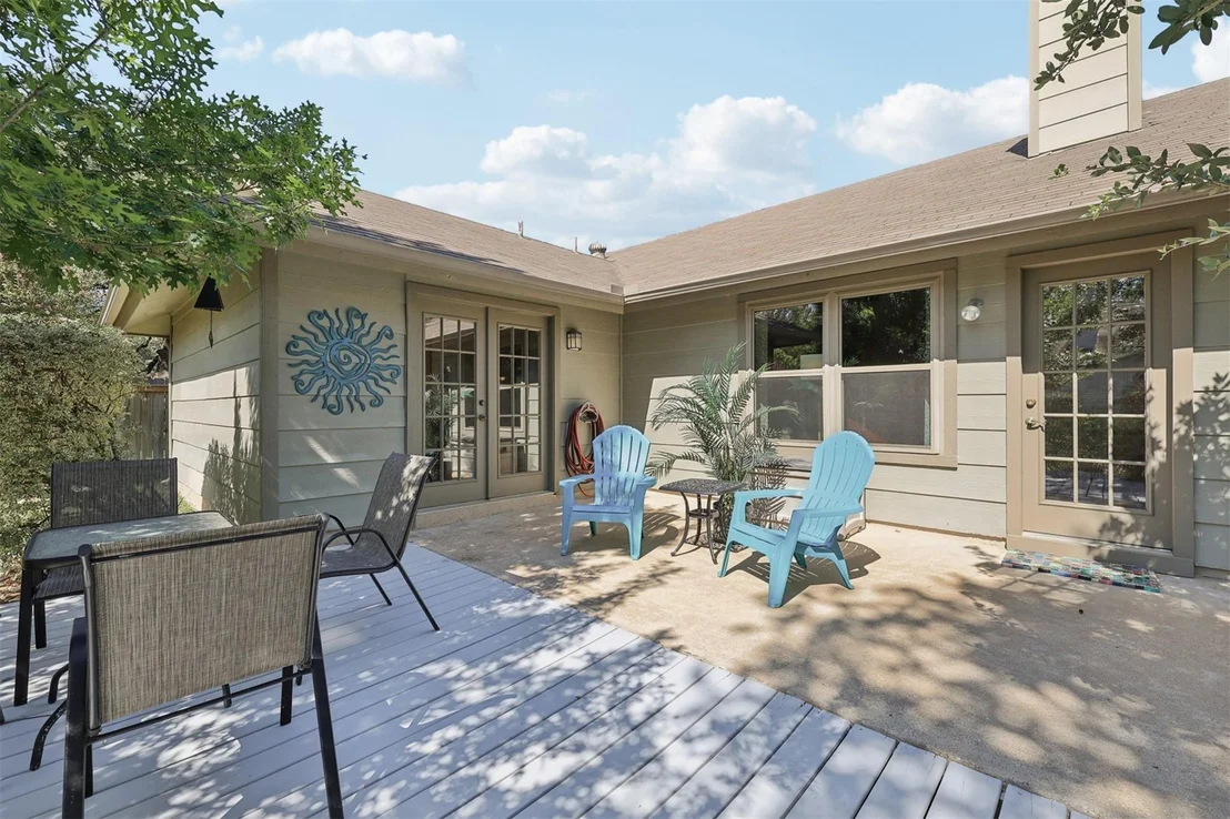 Photo of 5831 Secrest DR