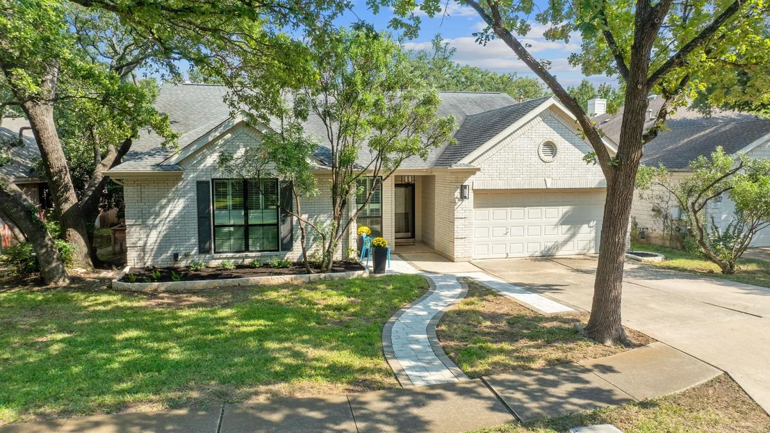 Photo of 4009 Great Plains DR