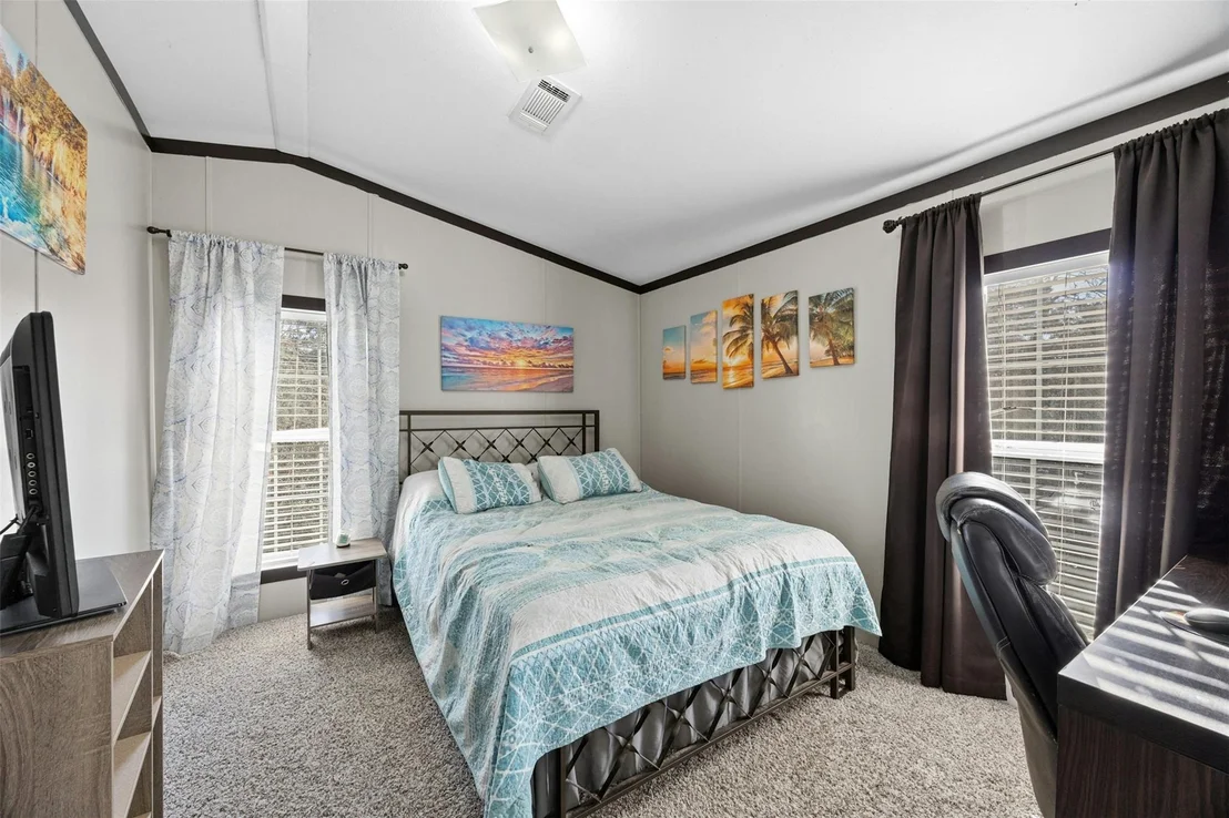 Photo of 888 Pine Valley LOOP