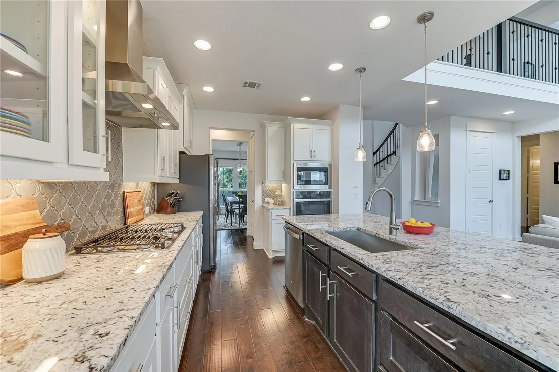 Photo of 912 Hornsby HOLW