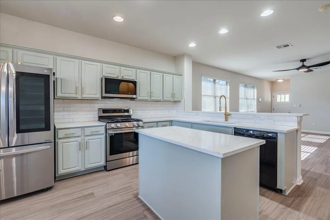 Photo of 765 Reliance DR