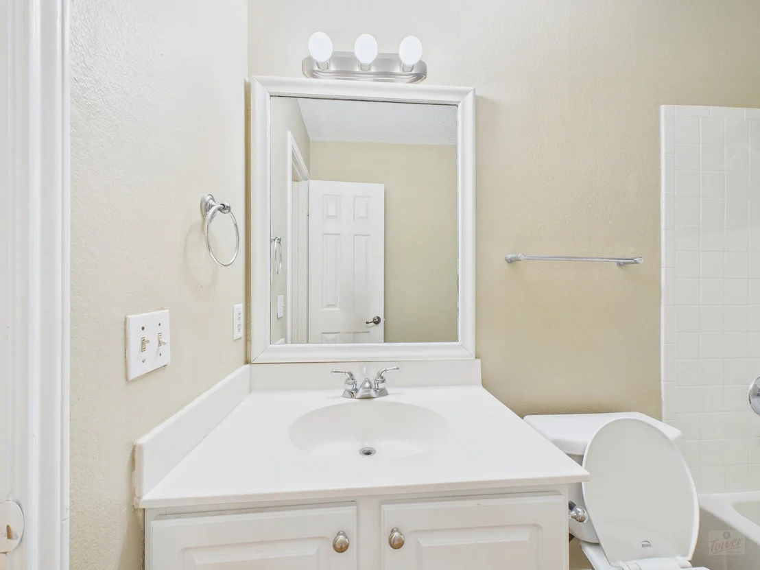 Photo of 14405 Tiffer LN