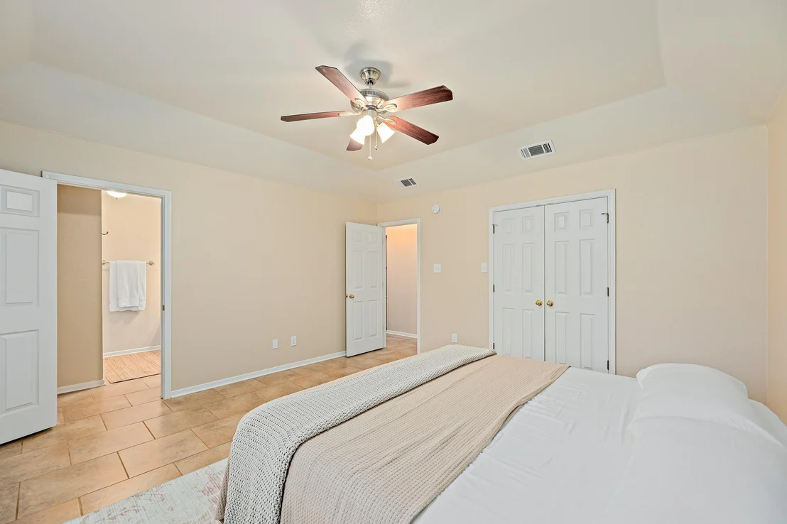Photo of 111 Stephen LN