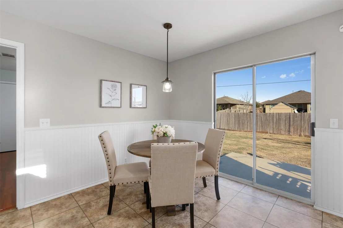 Photo of 512 Mitchell DR