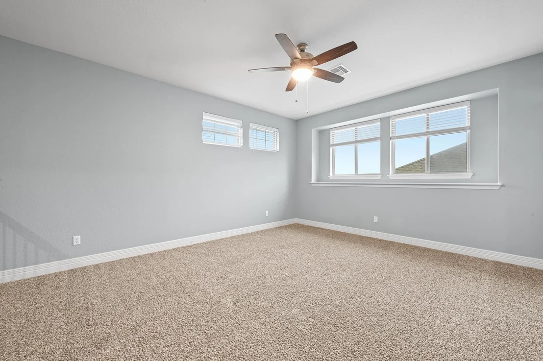 Photo of 154 Ashleaf DR