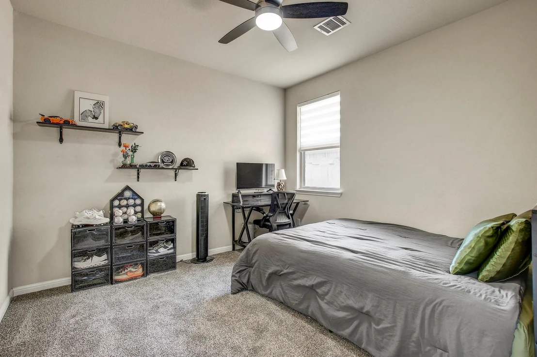 Photo of 248 Treehaven CT