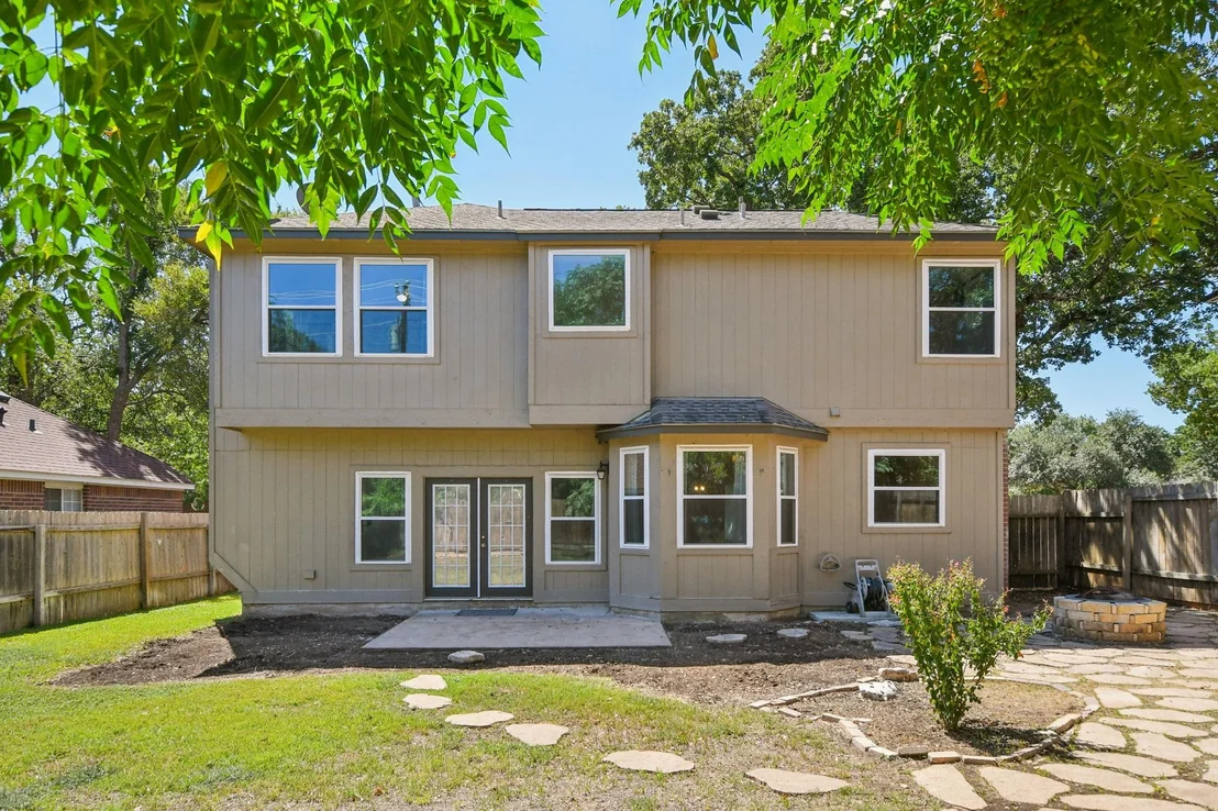 Photo of 1106 Red Bird DR