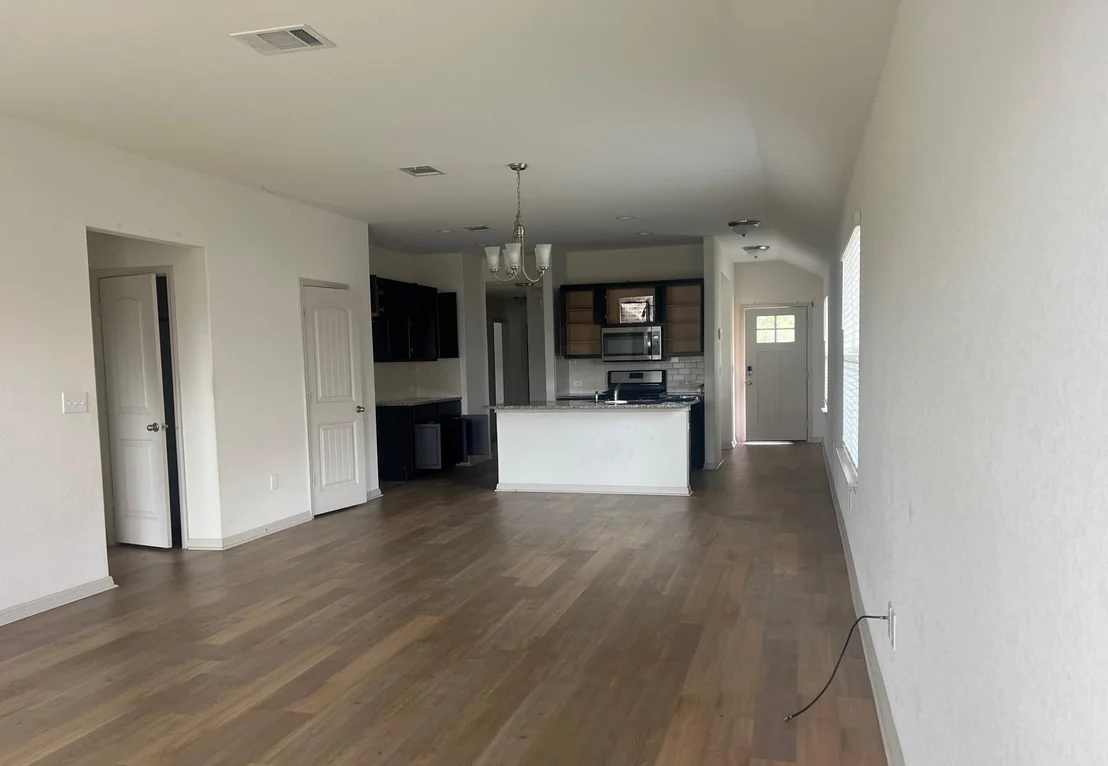 Photo of 216 Frederick DR