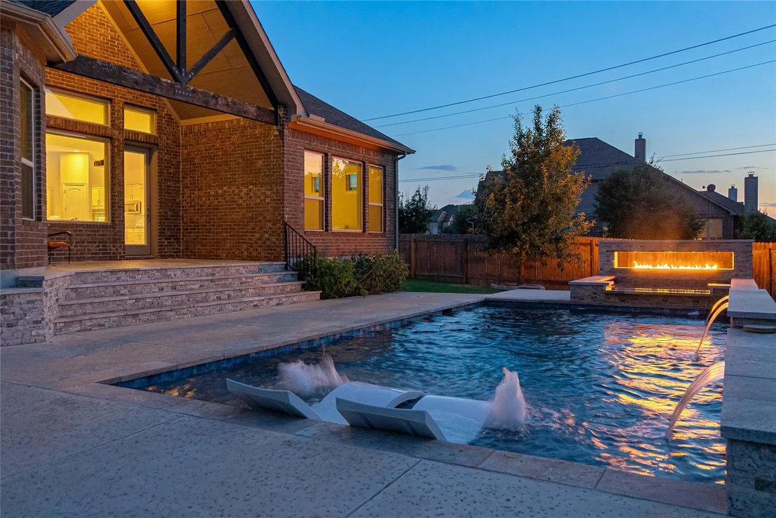Photo of 833 Tabernash DR