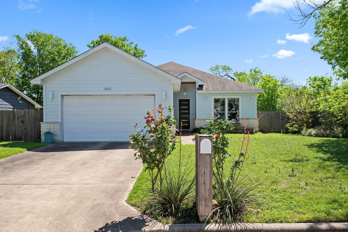 Photo of 5809 Coolbrook DR