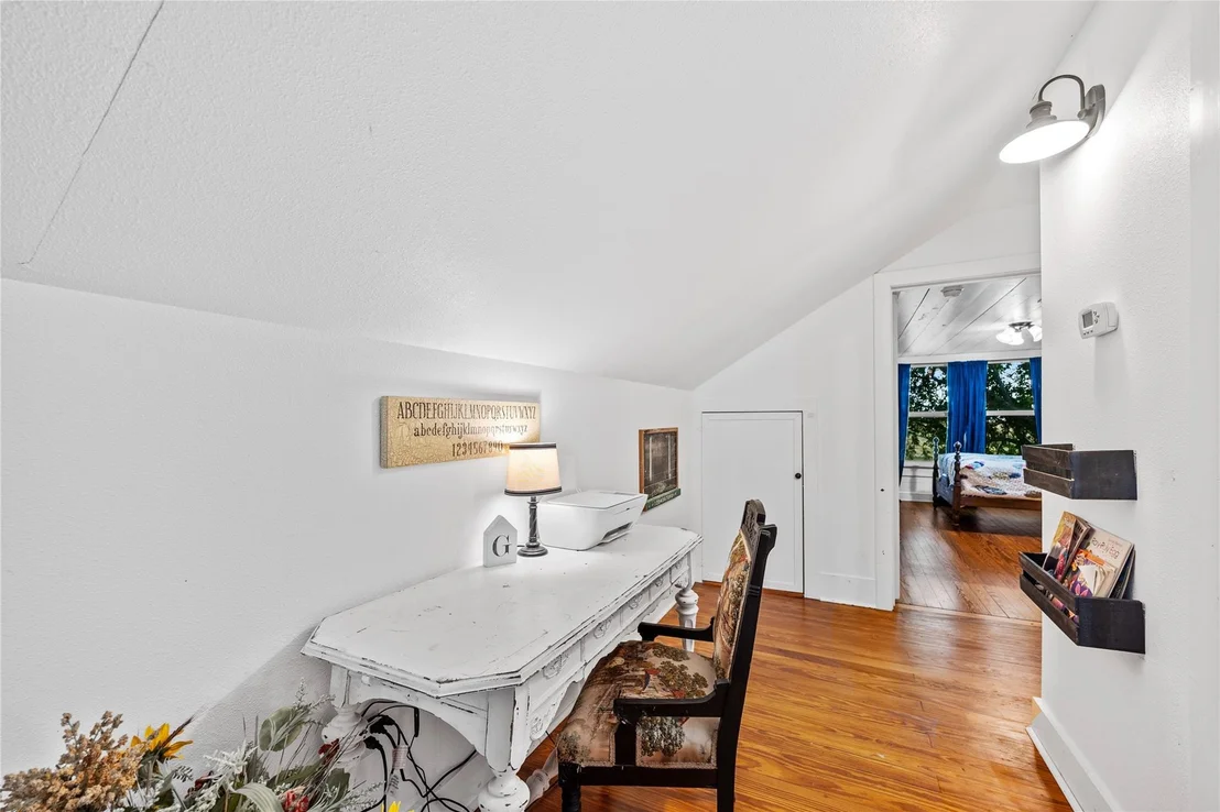 Photo of 281 Ging RD