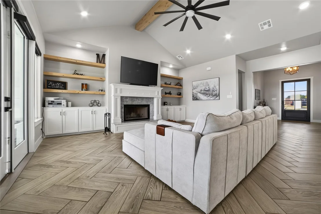Photo of 1079 Mescalero TRL