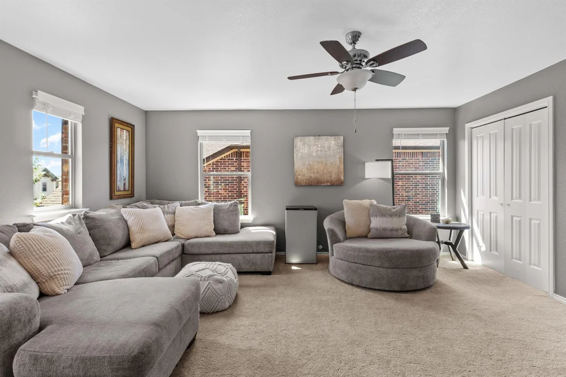Photo of 1228 Yellow Iris RD