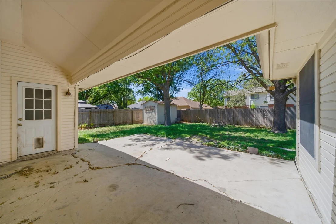 Photo of 1014 Pine Creek DR