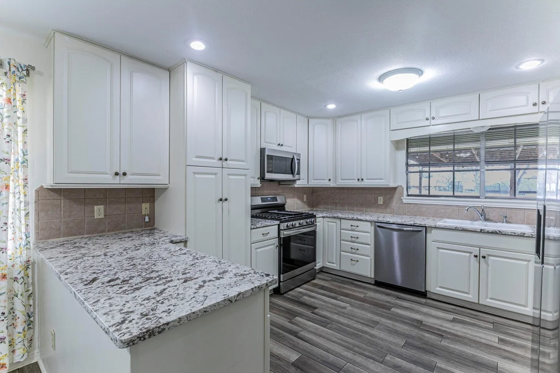 Photo of 3409 Hemlock BLVD