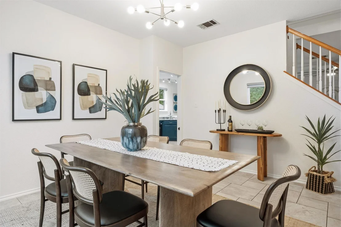 Photo of 403 Paint Brush CIR