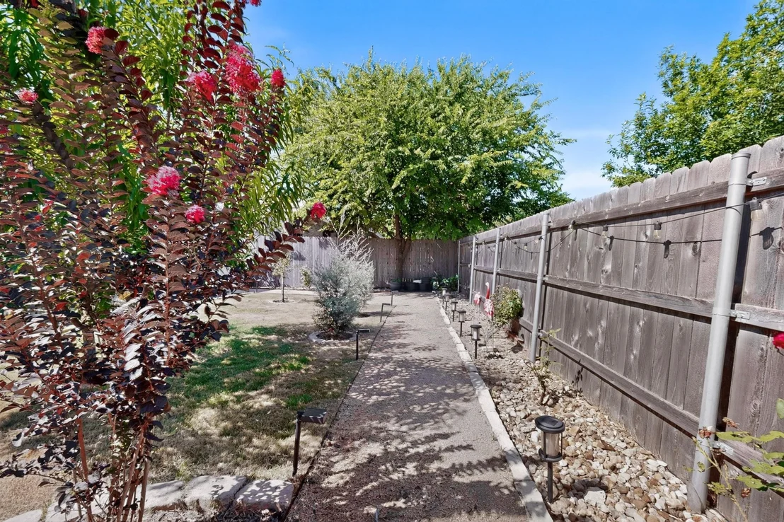 Photo of 17810 Worley DR