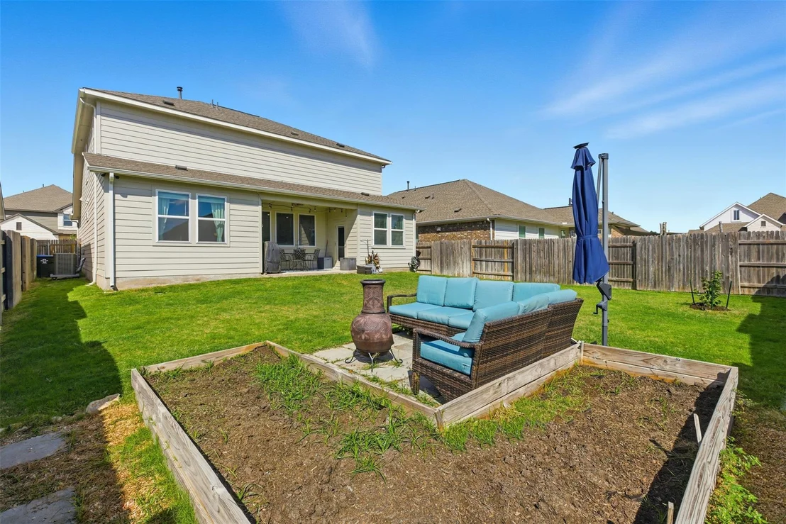 Photo of 116 High Mesa DR