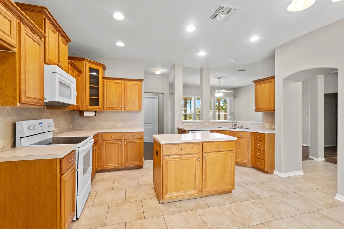 Photo of 112 Mari LN