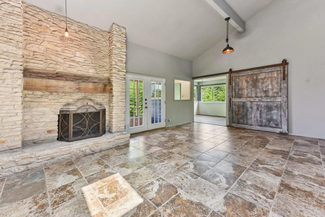 Photo of 602 Splitrock