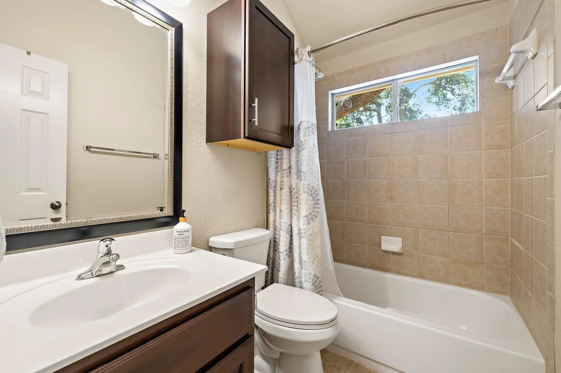 Photo of 404 Atlanta Park DR