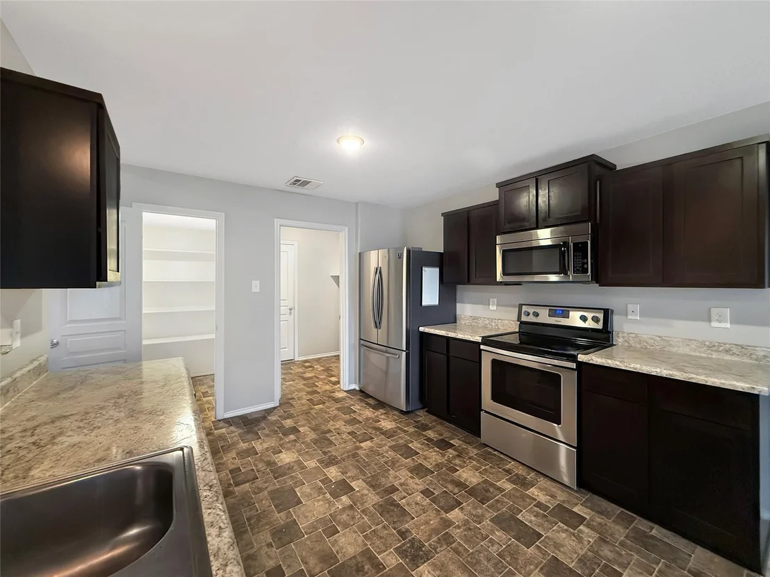 Photo of 2804 Turning Creek ST