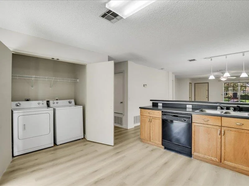 Photo of 13827 Spring Heath RD