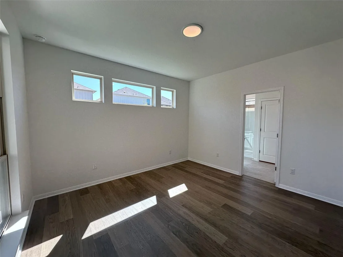 Photo of 179 White Horses DR