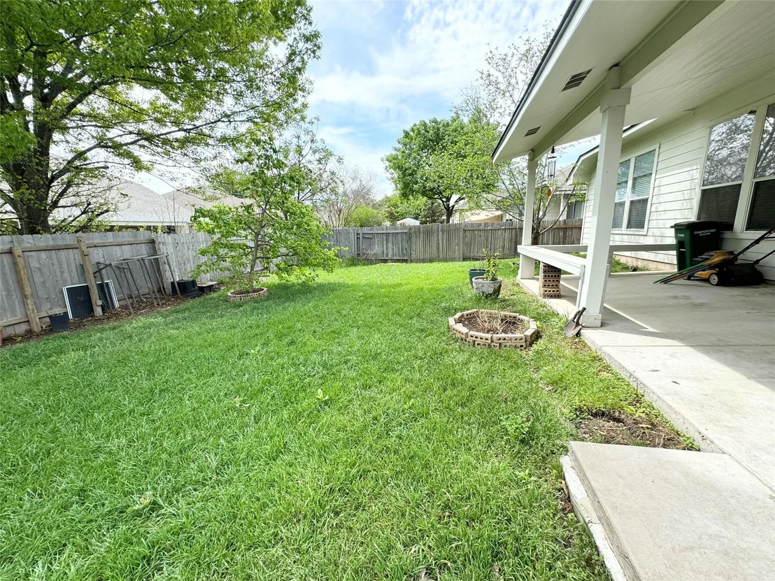 Photo of 1705 Goddard Bluff DR