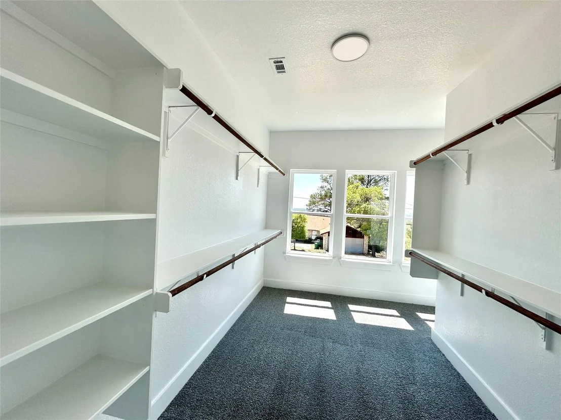 Photo of 120 Kaelepulu DR