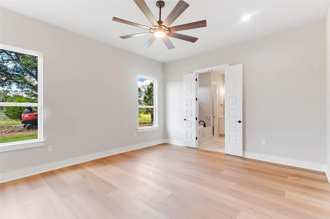 Photo of 130 Draper LN