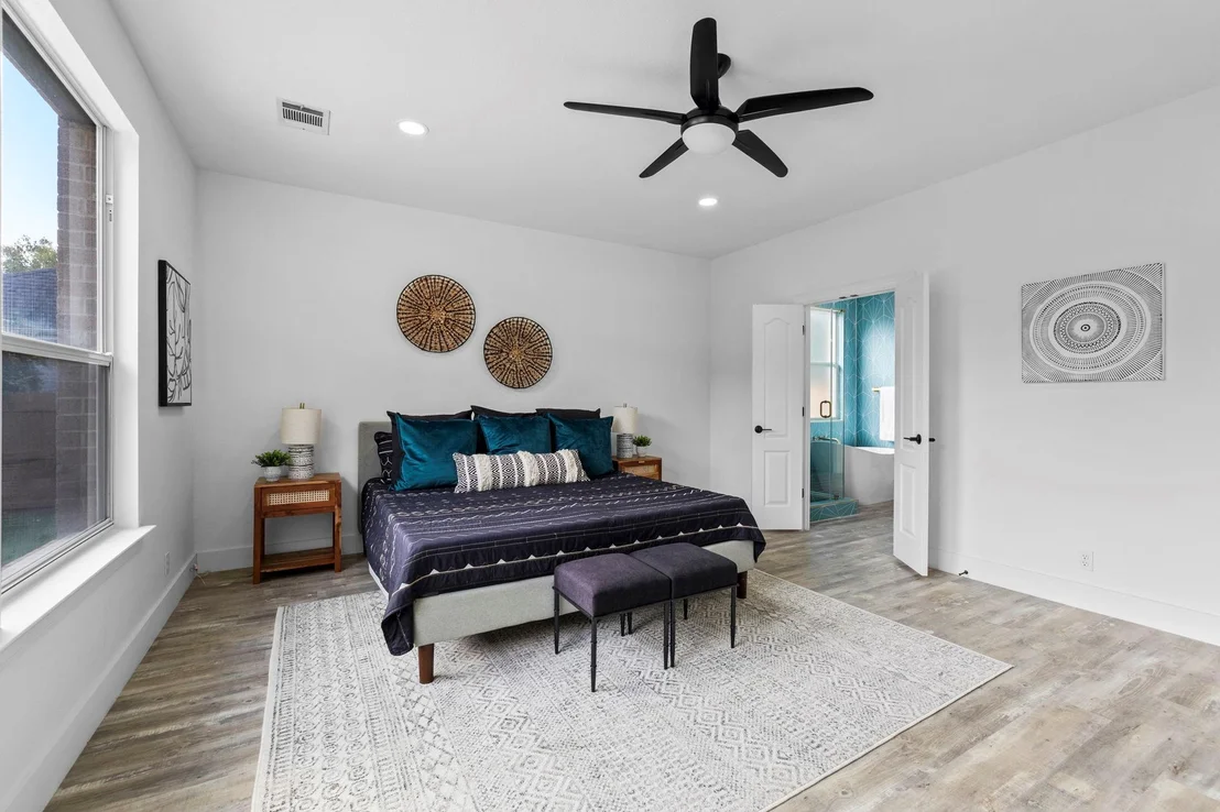 Photo of 10909 River Plantation DR