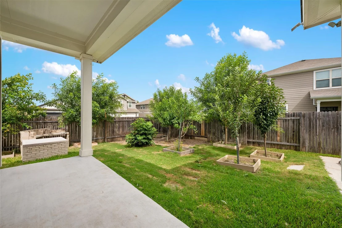 Photo of 101 Quiet Man DR